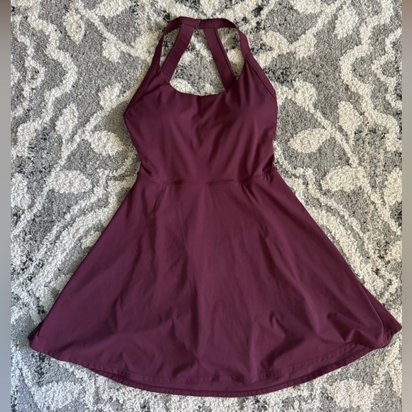 Halara Maroon Open Back Athletic Dress🫧 - Picture 1 of 5